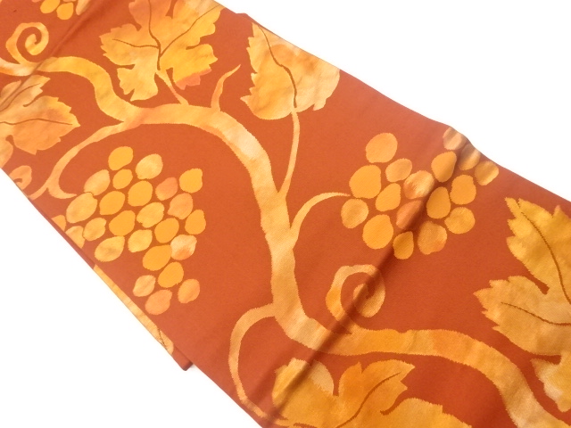 JAPANESE KIMONO / VINTAGE NAGOYA OBI / WOVEN GRAPE ARABESQUE